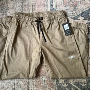 Men’s RVCA Spectrum Cuffed Track Pants NWT